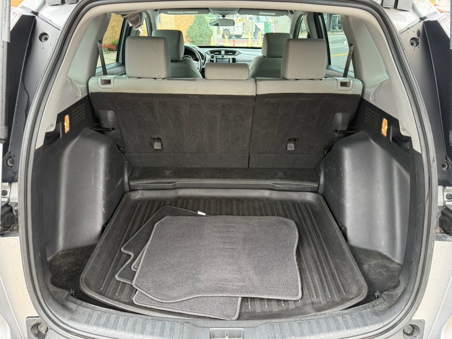 Used 2019 Honda CR-V LX image 16
