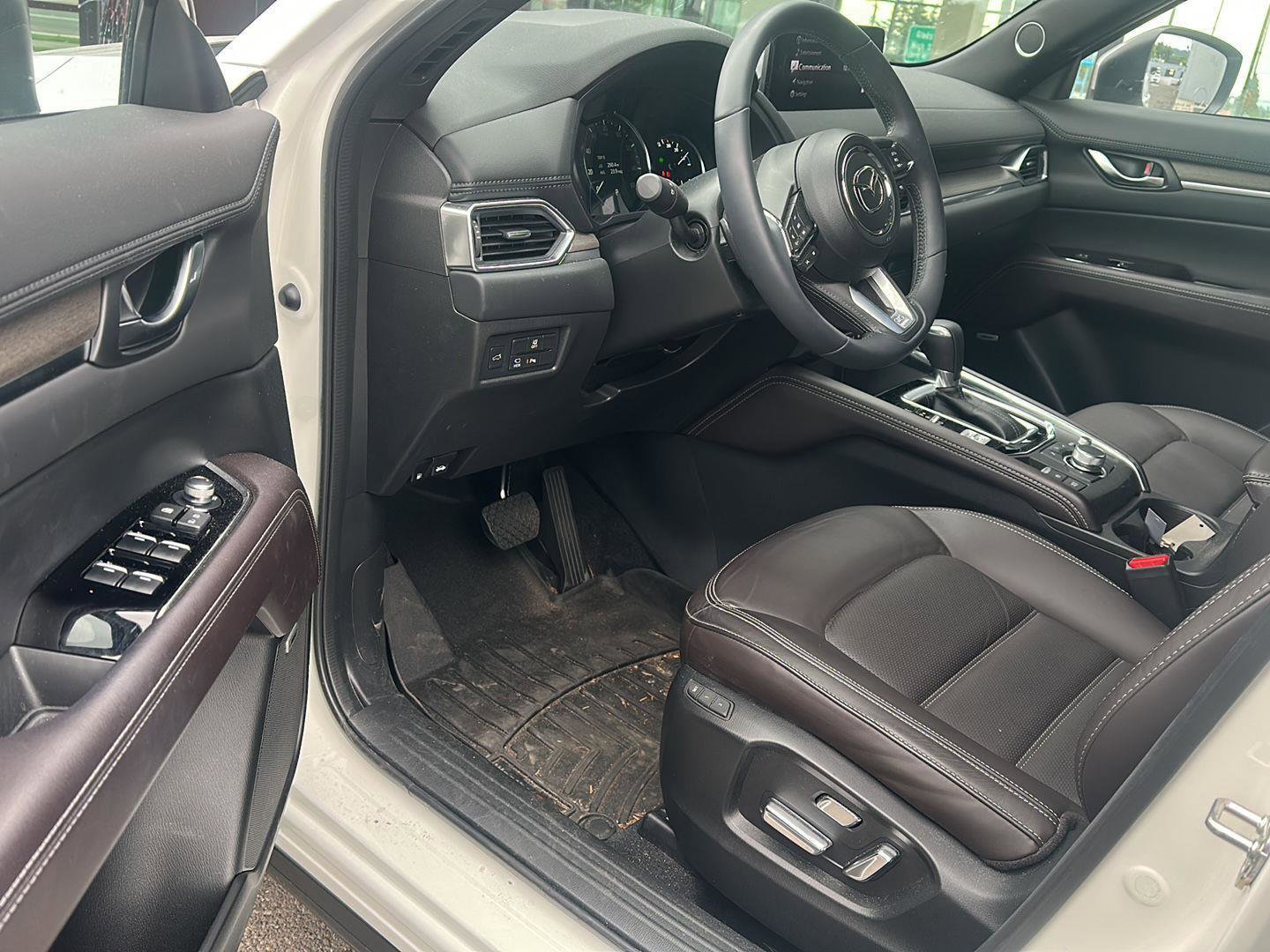 Used 2024 MAZDA CX-5 Signature AWD/4WD image 8