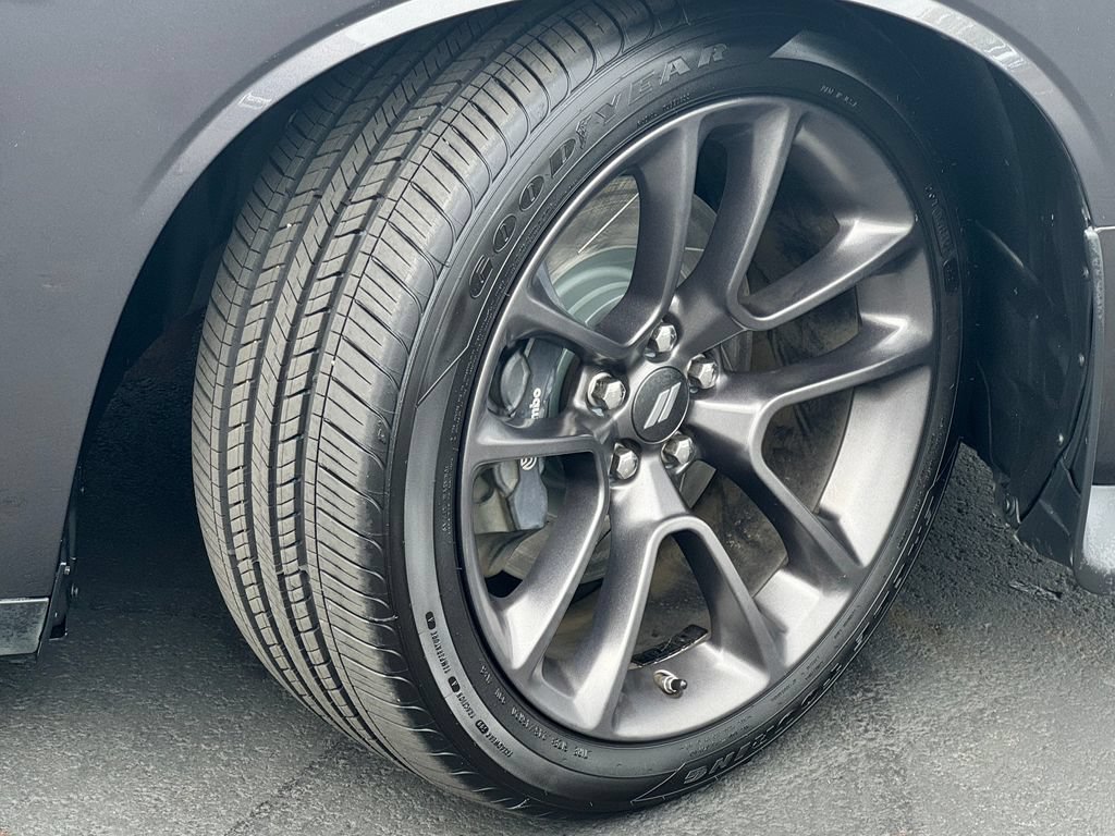 Used 2022 Dodge Challenger R/T Scat Pack RWD image 9