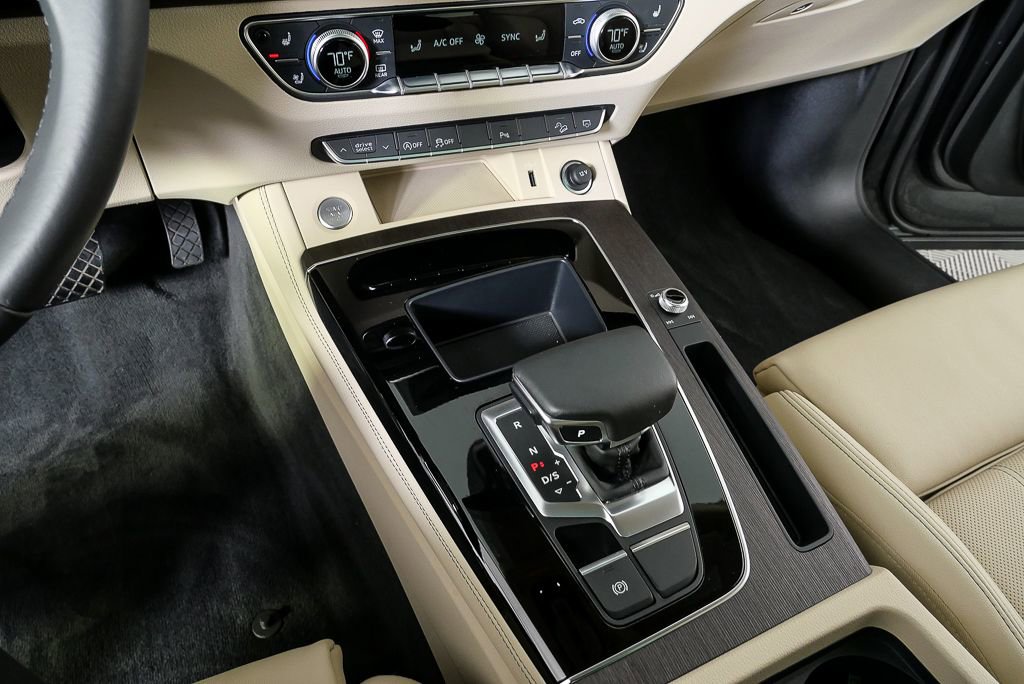 Used 2025 Audi Q5 2.0T Premium Plus image 18