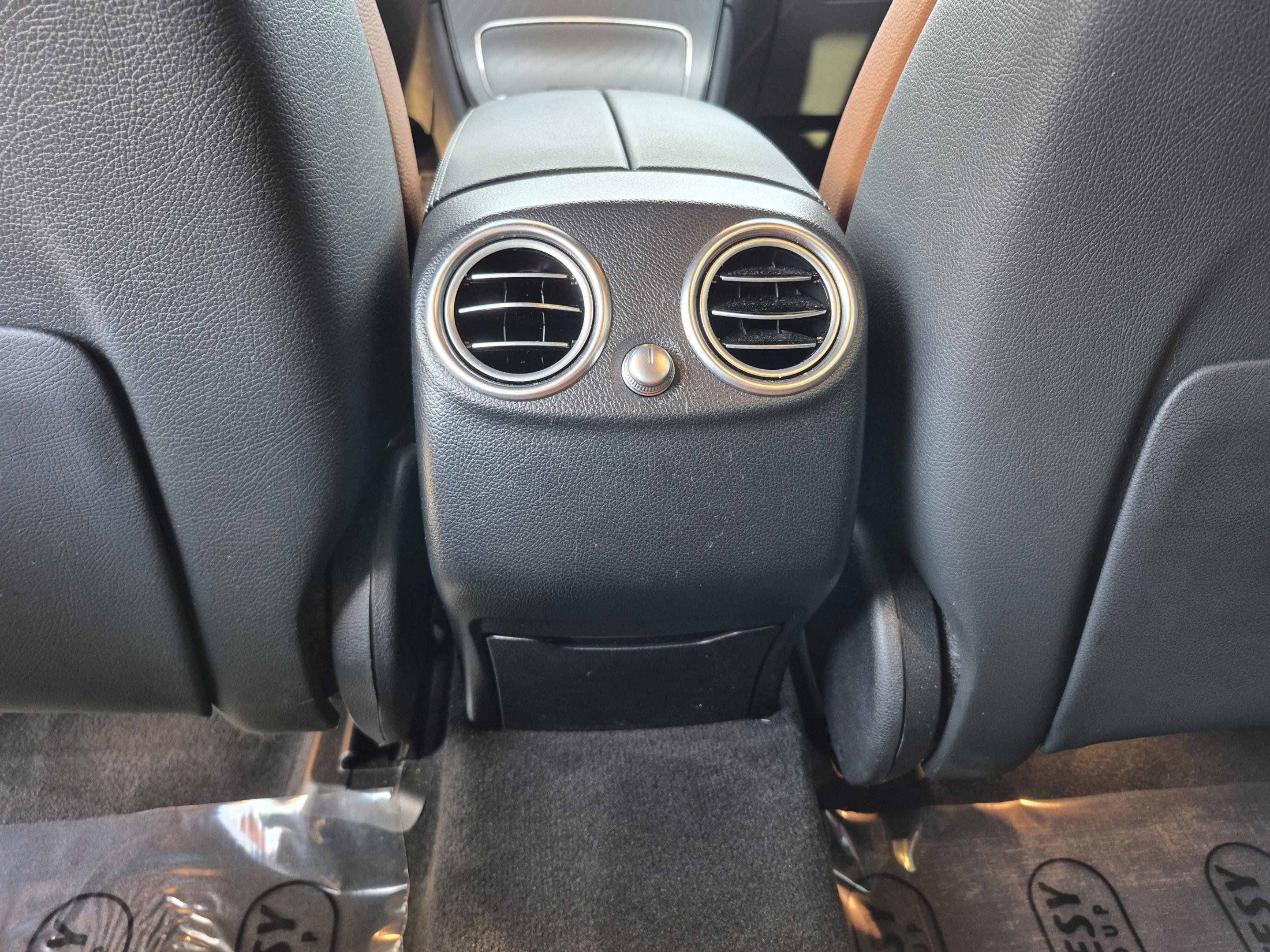 Used 2022 Mercedes-Benz GLC 300 image 17