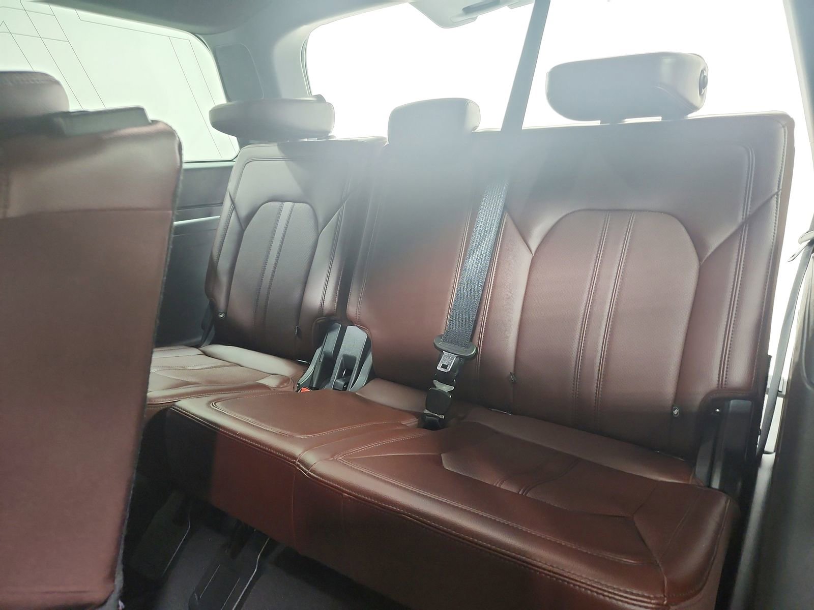 Used 2024 Ford Expedition Limited image 42