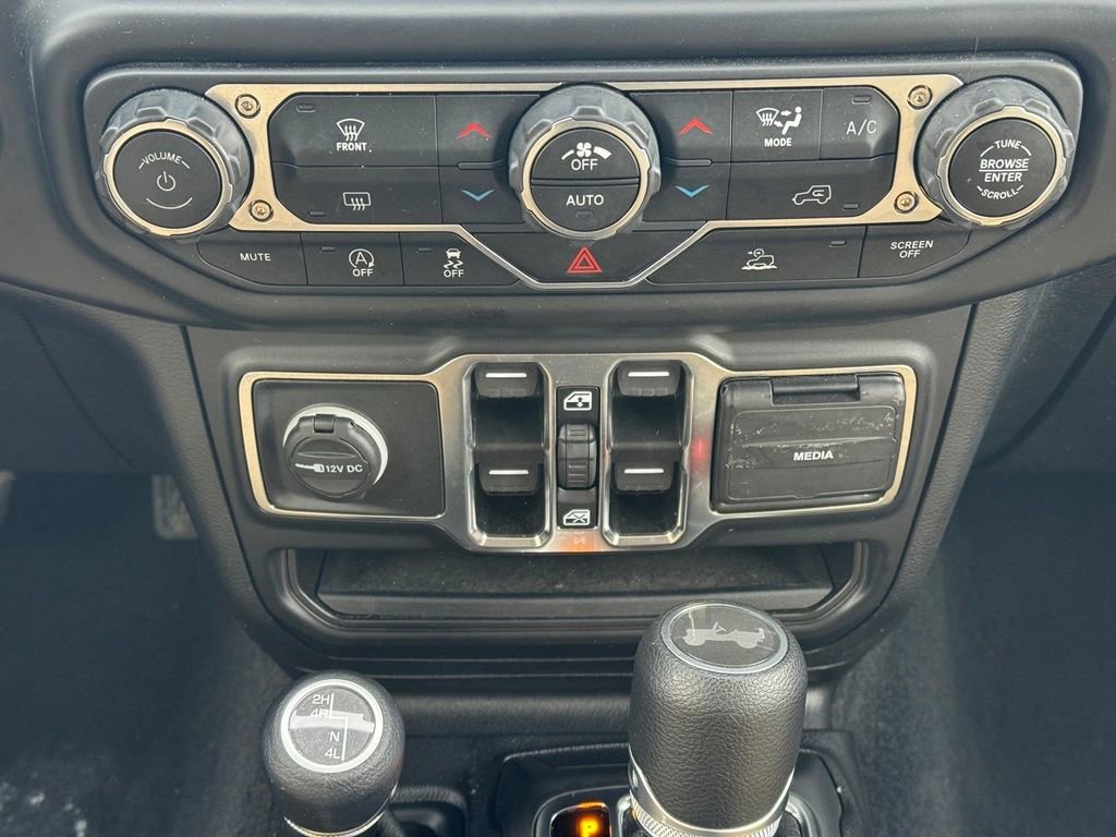 Used 2021 Jeep Wrangler Unlimited Sport image 15
