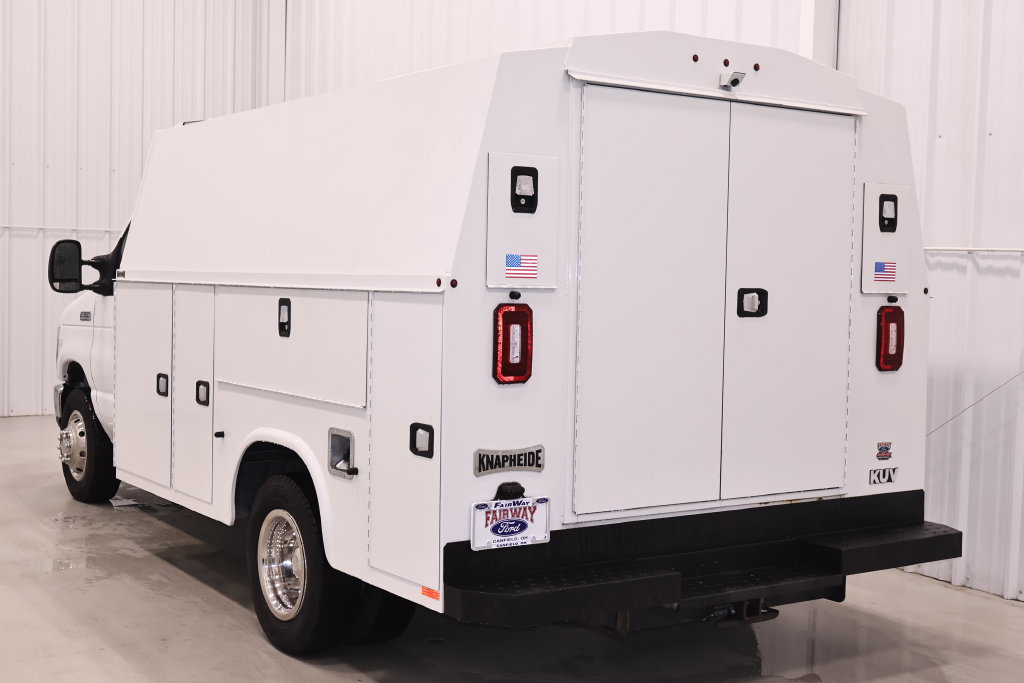 Certified 2024 Ford E-350 and Econoline 350 Super Duty w/ Power Windows & Locks Group RWD image 9