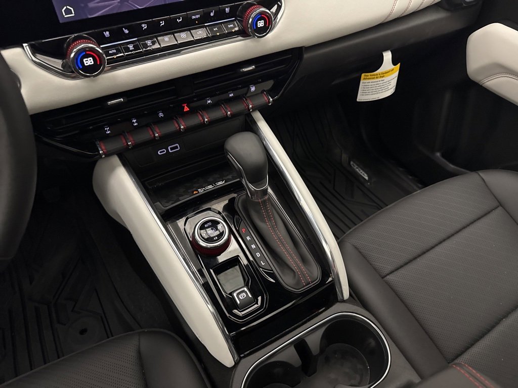 New 2025 GMC Canyon AT4 w/ AT4X Package image 16