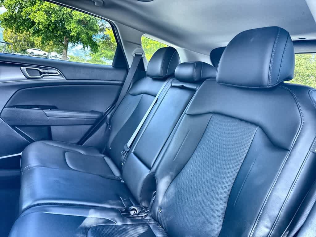 Used 2025 Kia Sportage EX w/ Premium Package FWD image 22