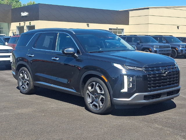 Used 2023 Hyundai Palisade Limited