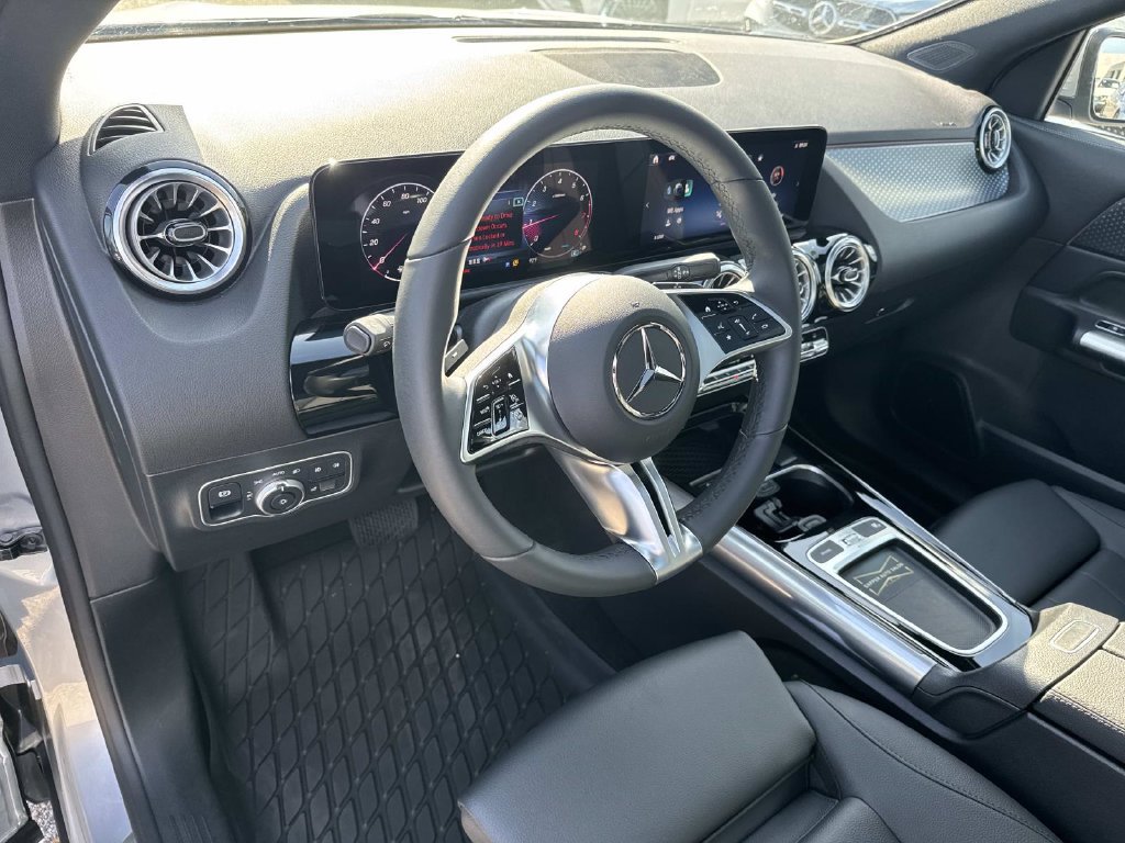 Used 2026 Mercedes-Benz GLA 250 image 18