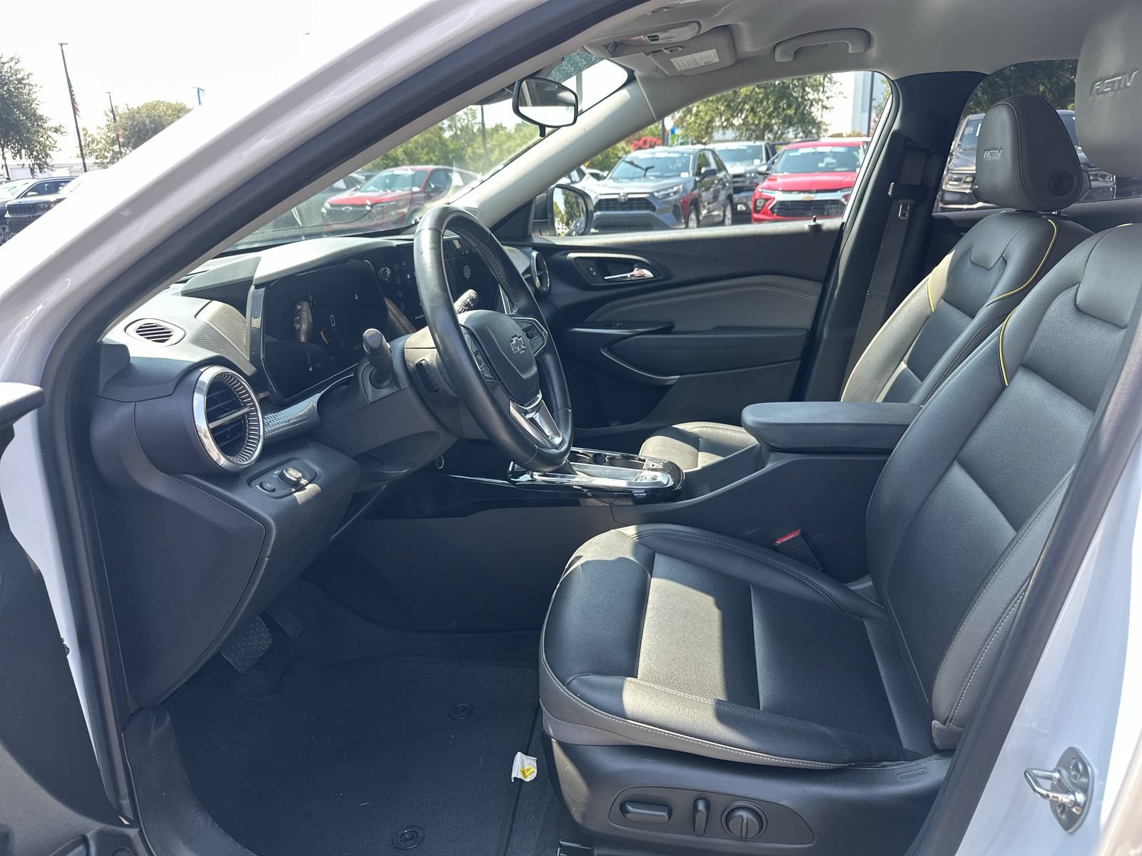 Used 2024 Chevrolet Trax ACTIV FWD image 16