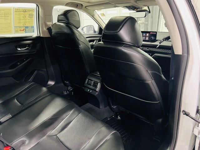 Used 2023 Honda Accord Touring image 32