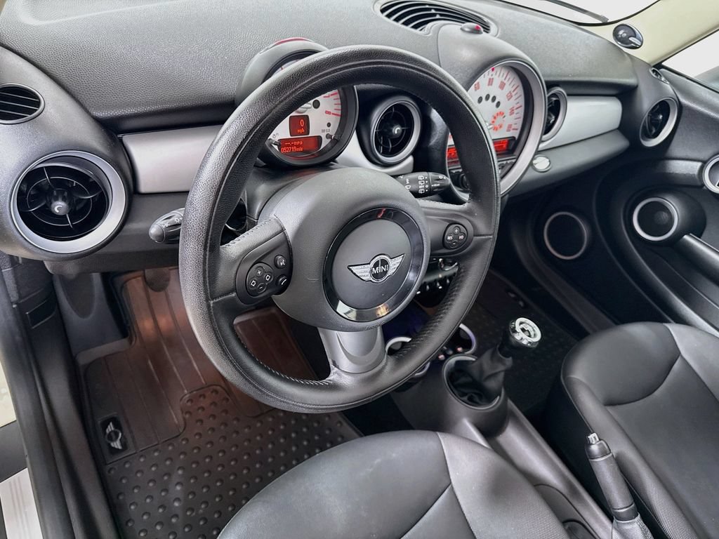 Used 2012 MINI Cooper Hardtop FWD image 9