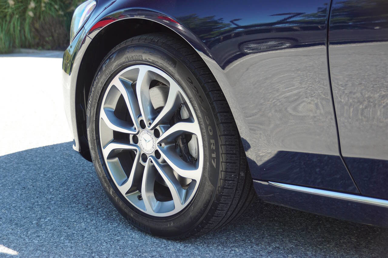 Used 2016 Mercedes-Benz C 300 Sedan image 15