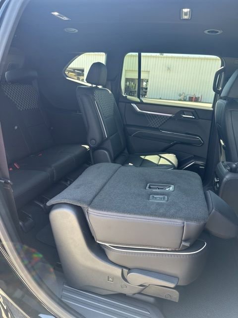 Used 2025 GMC Acadia Denali w/ Super Cruise Package AWD/4WD image 56