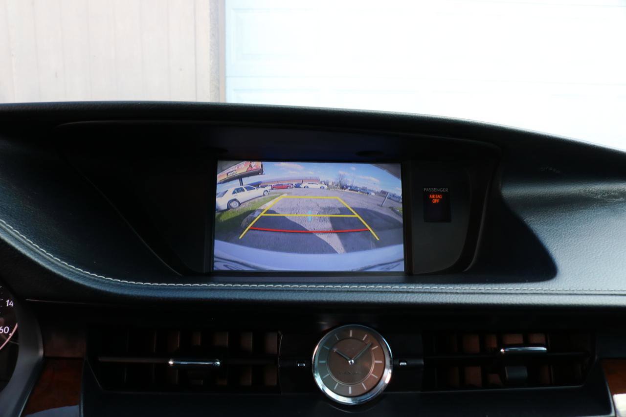 Used 2015 Lexus ES 350 w/ Premium Package FWD image 27