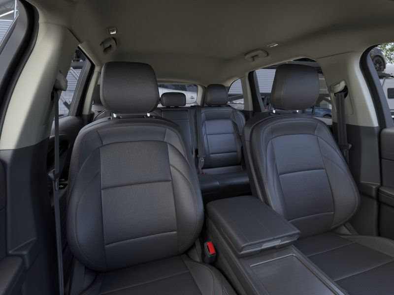 New 2026 Lincoln Nautilus Premier AWD/4WD image 10