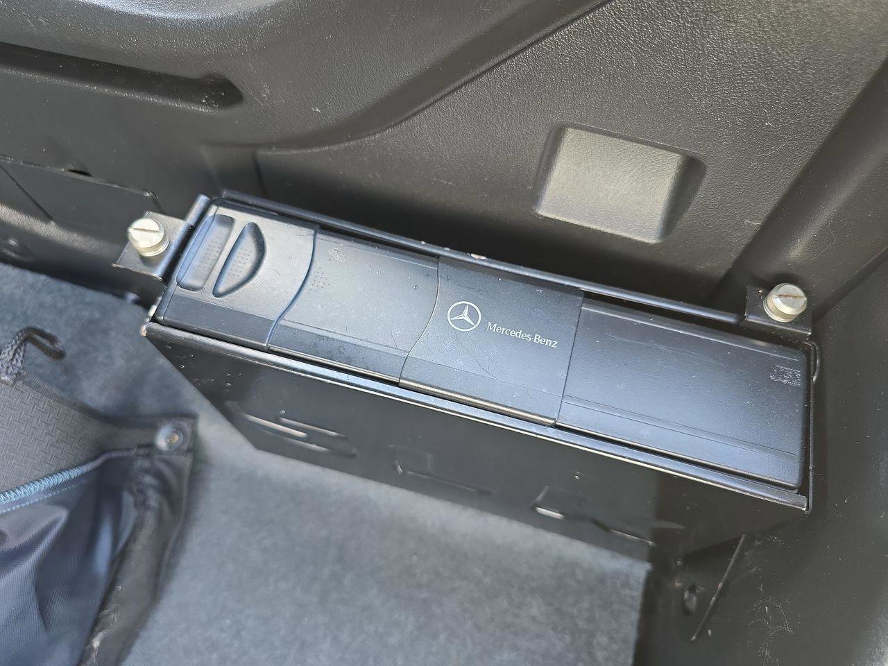 Used 2004 Mercedes-Benz SLK 320 image 29