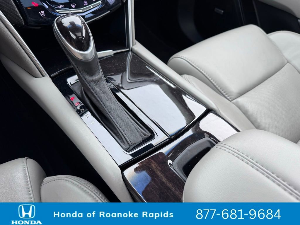 Used 2017 Cadillac XTS Luxury w/ Driver Awareness Package image 19