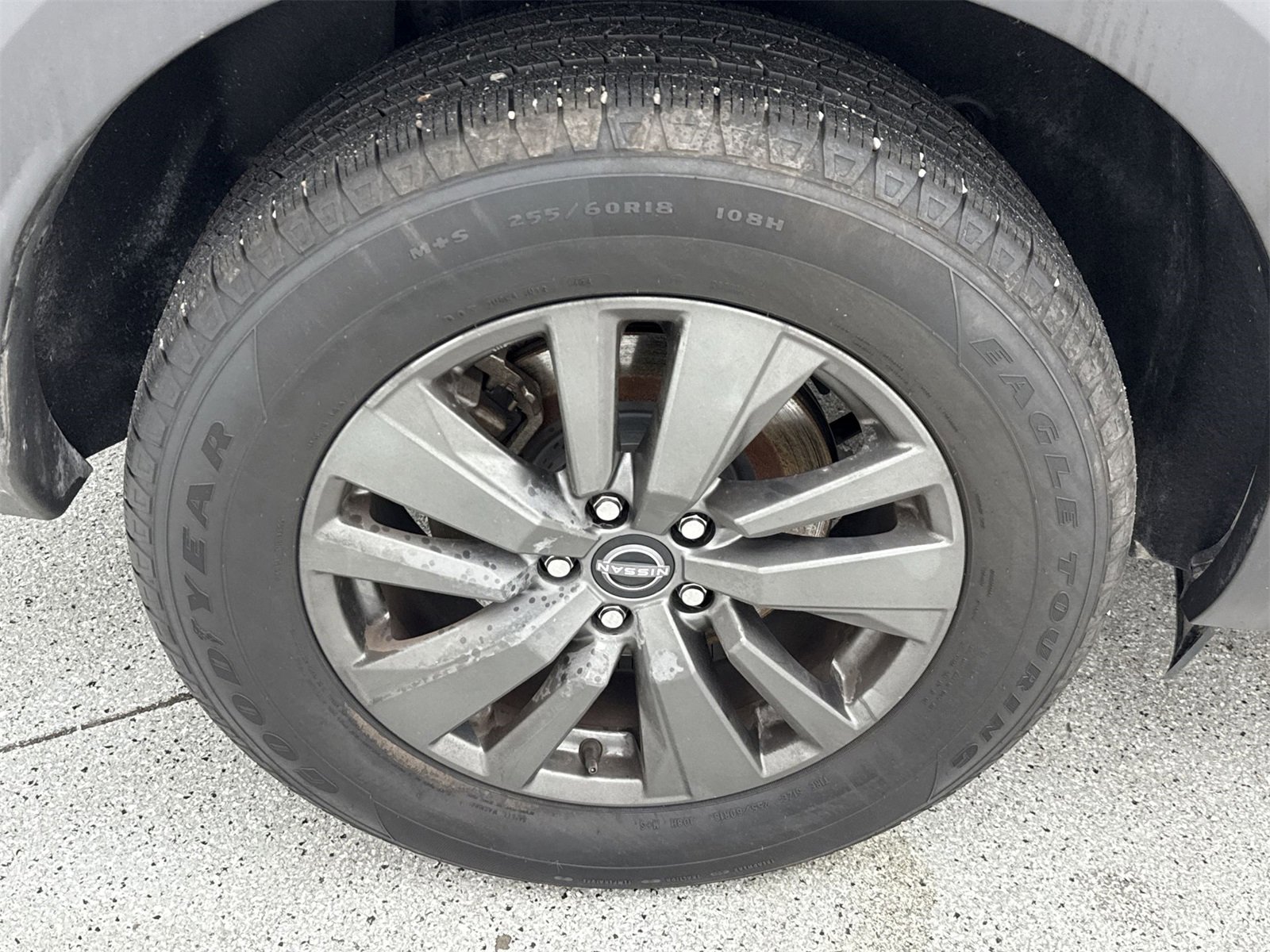 Used 2022 Nissan Pathfinder S image 48