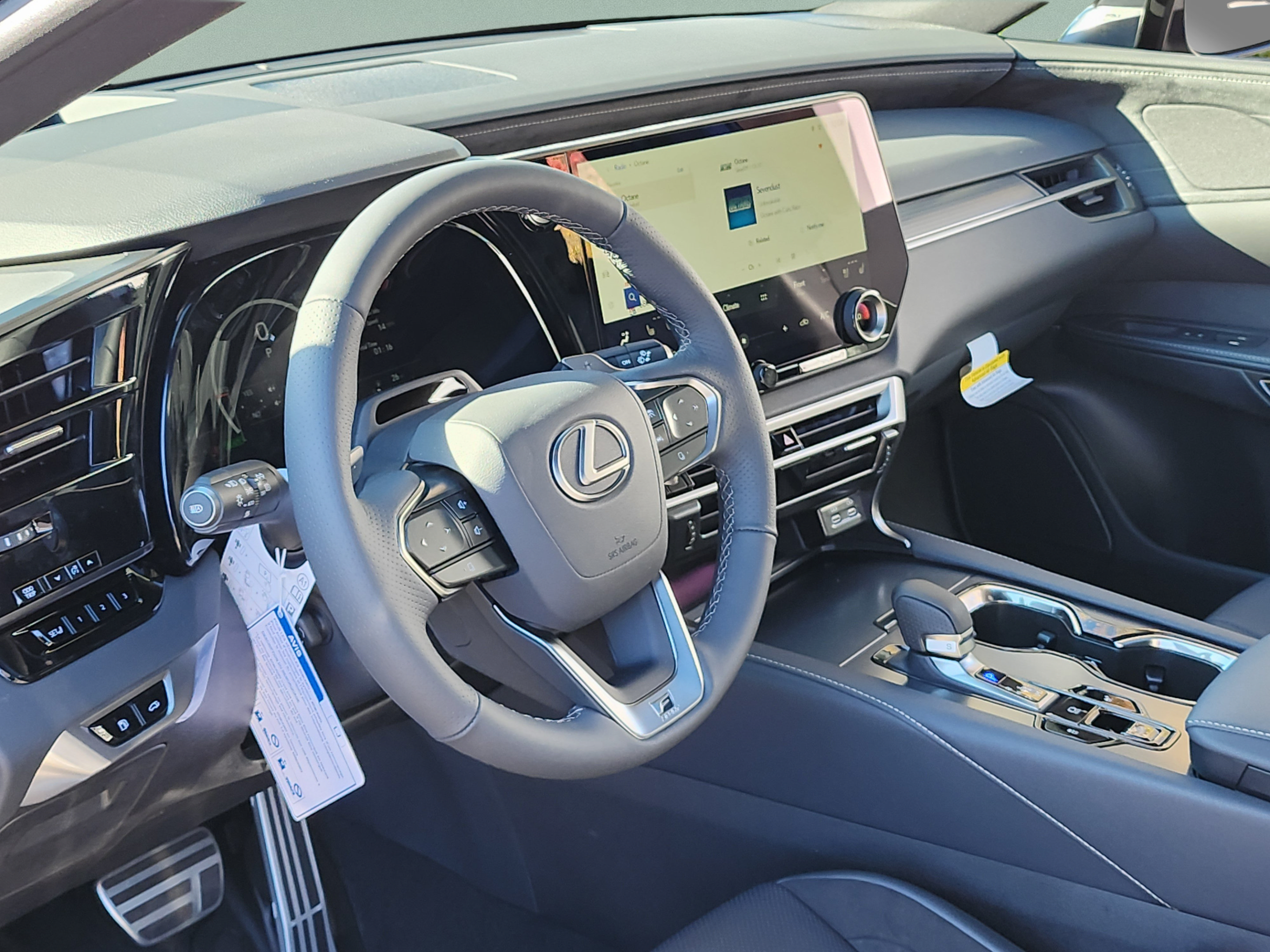 New 2026 Lexus RX 500h F Sport w/ Convenience Package AWD/4WD image 11