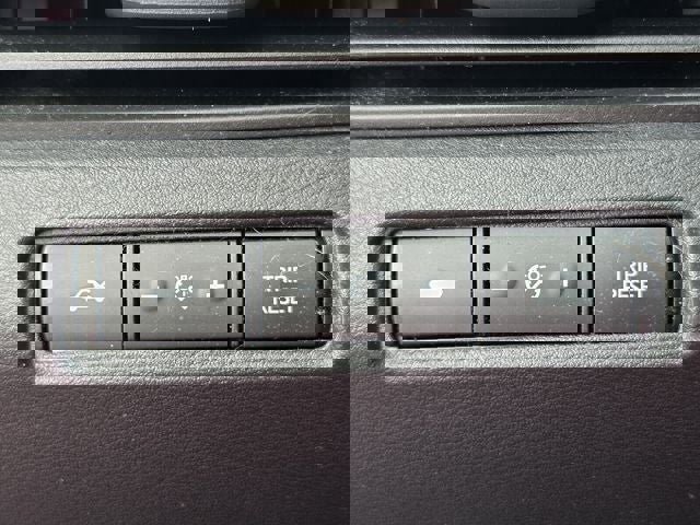 Used 2023 Nissan Altima 2.5 SR image 23