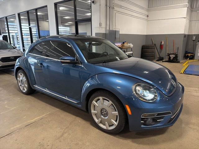 Used 2019 Volkswagen Beetle 2.0T SE w/ SE Premium Package image 6
