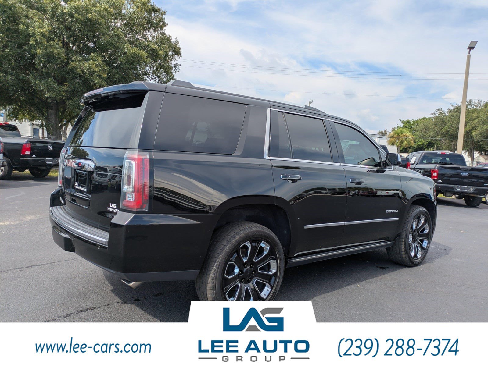 Used 2019 GMC Yukon Denali w/ Denali Ultimate Package RWD image 3