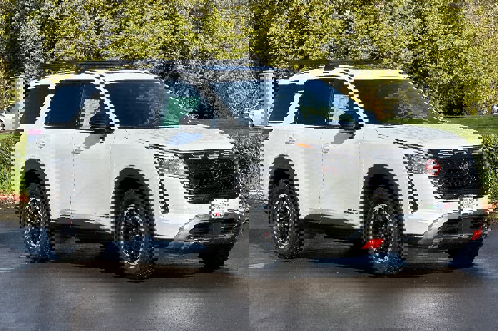 New 2026 Nissan Pathfinder Rock Creek image 9