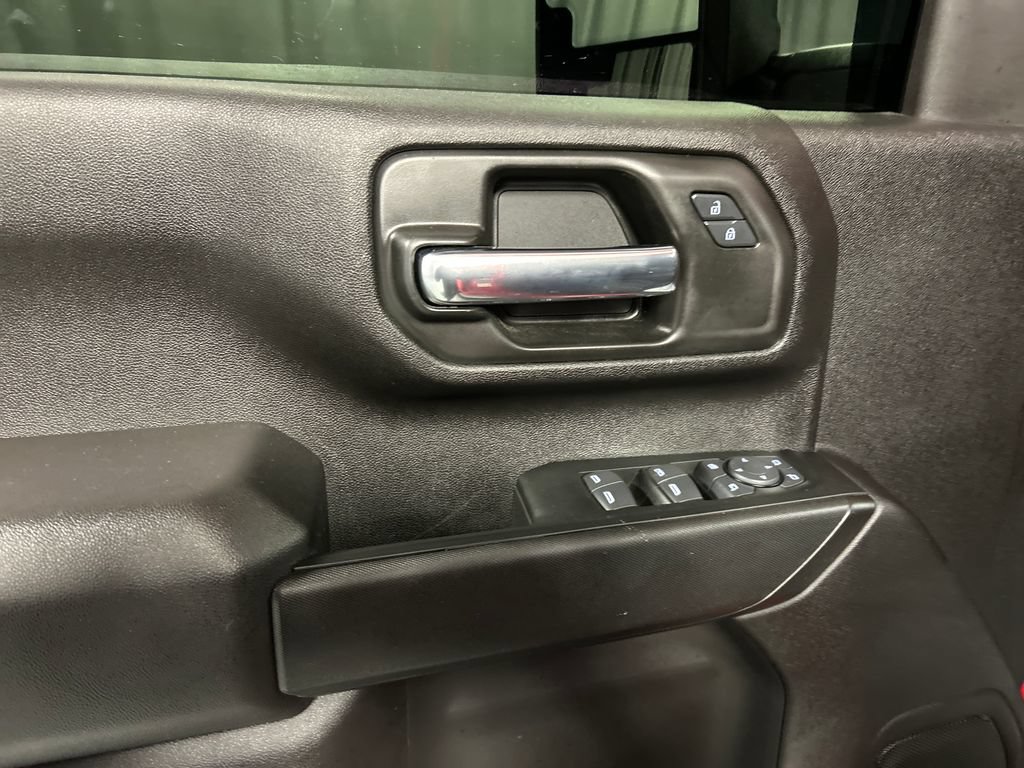 Used 2025 Chevrolet Silverado 2500 Custom w/ Custom Value Package AWD/4WD image 14