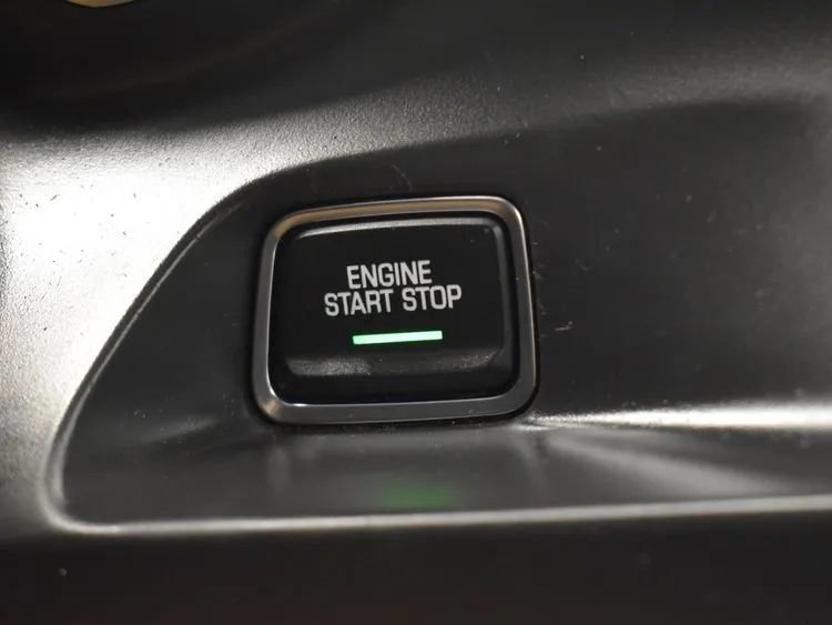 Used 2023 Chevrolet Camaro LT RWD image 21