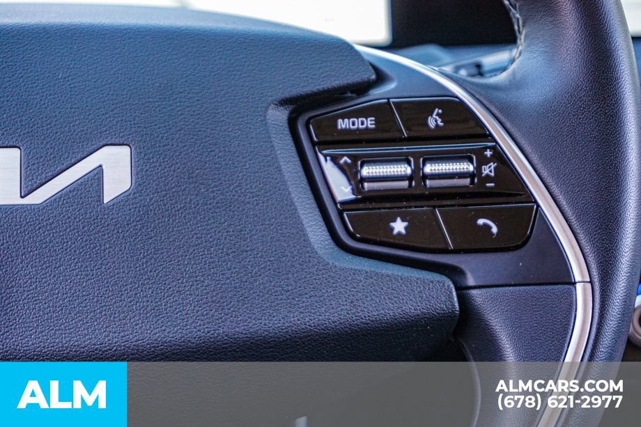 Used 2024 Kia EV6 Light image 30