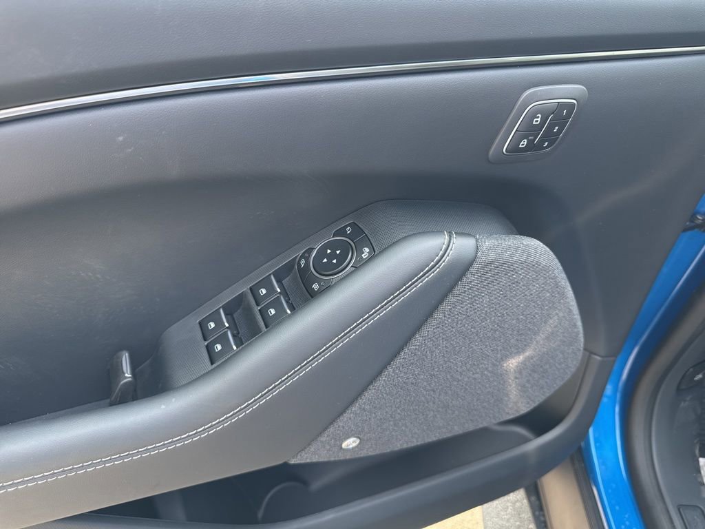 New 2025 Ford Mustang Mach-E Premium AWD/4WD image 18