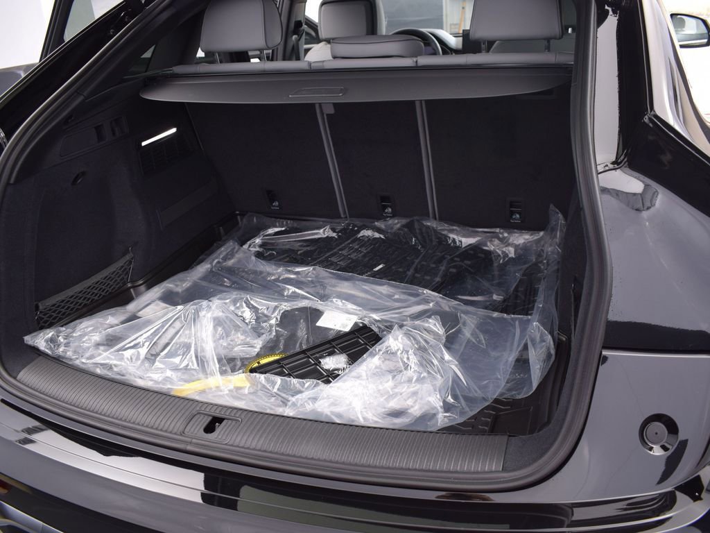 Certified 2024 Audi Q5 2.0T Premium Plus w/ Premium Plus Package image 22