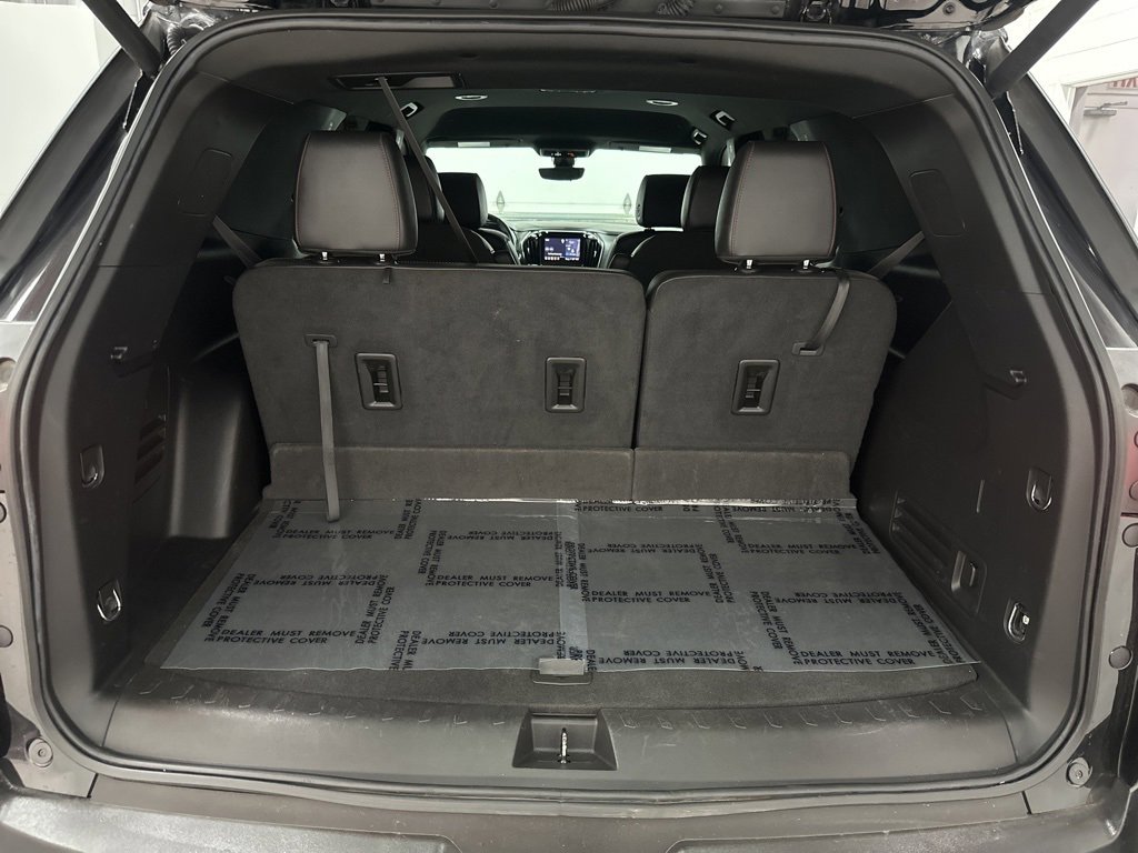 Used 2023 Chevrolet Traverse RS image 42