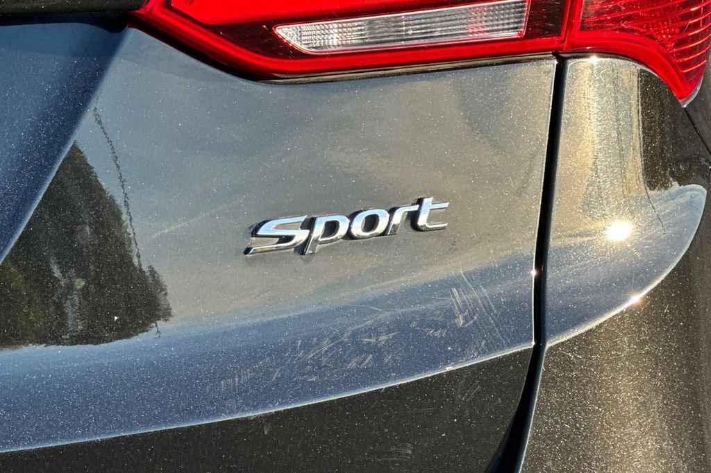 Used 2017 Hyundai Santa Fe Sport image 22