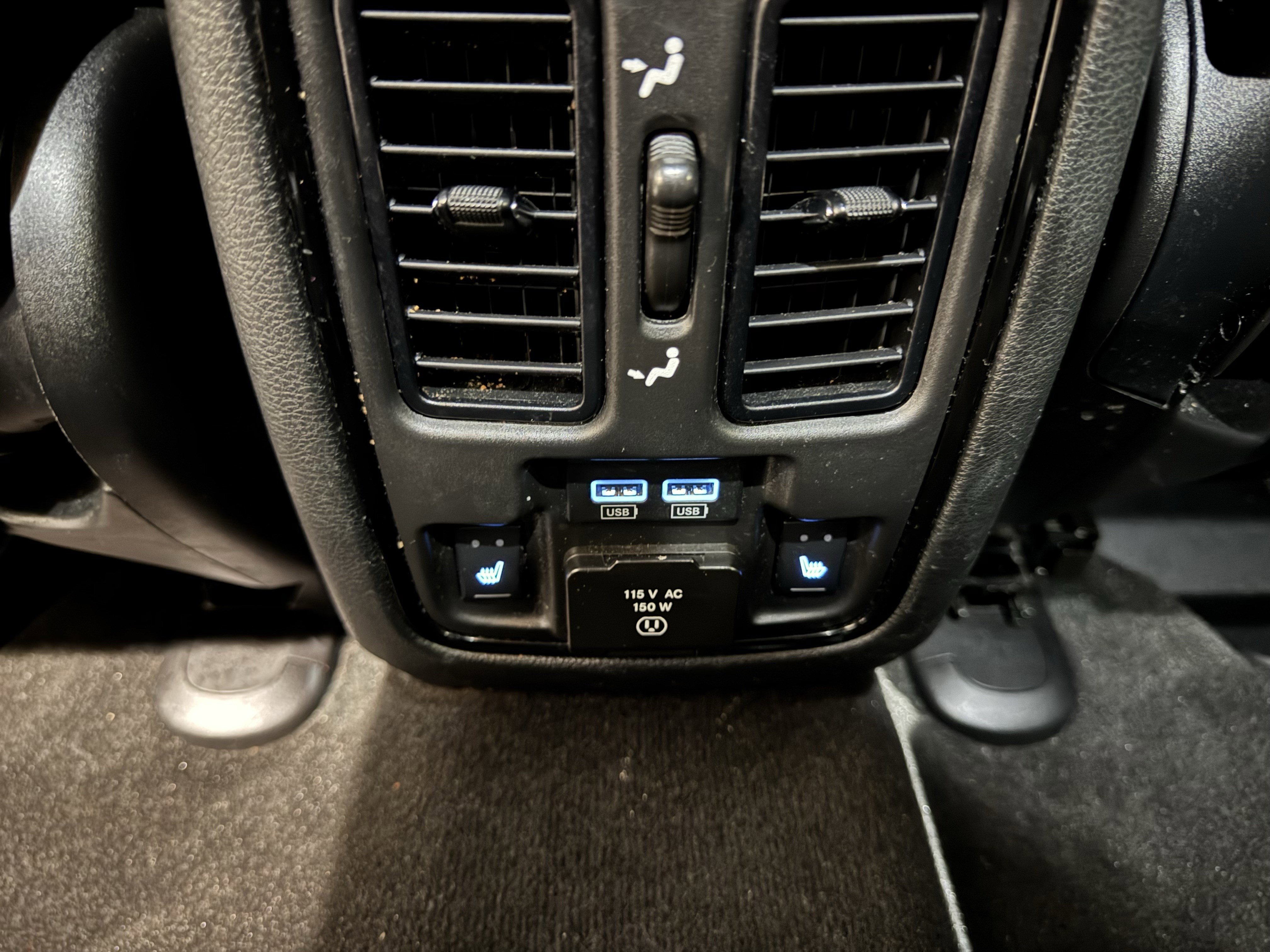 Used 2022 Dodge Durango GT image 37