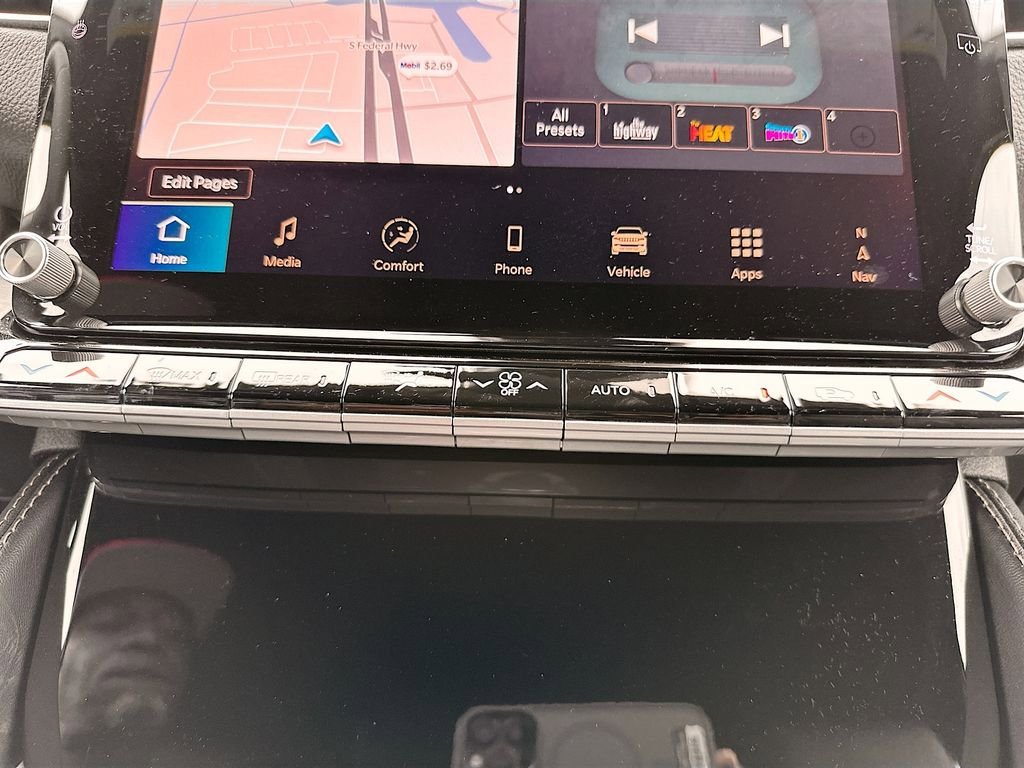 New 2026 Jeep Grand Wagoneer L Limited image 17
