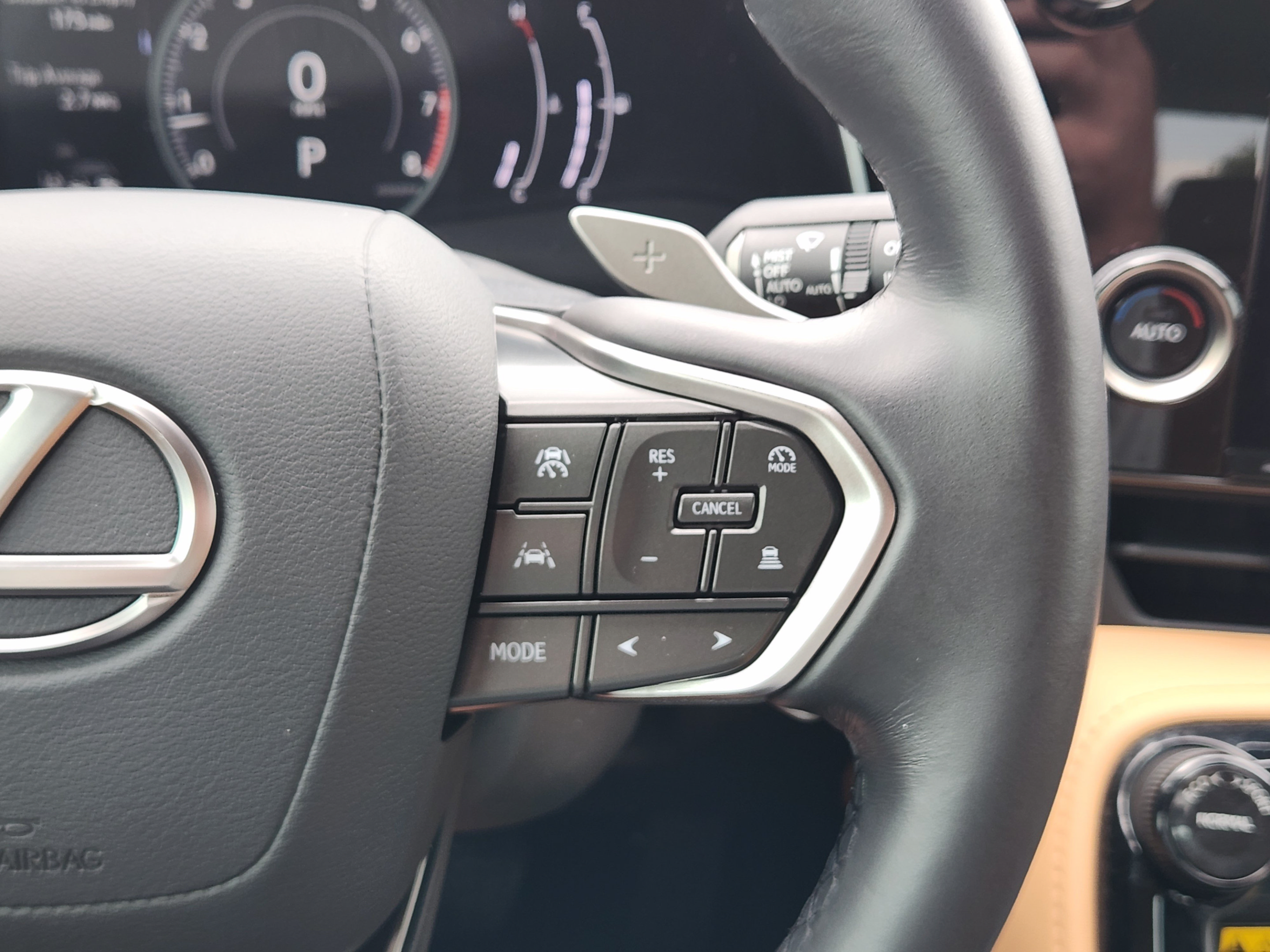 Certified 2025 Lexus NX 250 FWD w/ Accessory Package (Z1) image 24