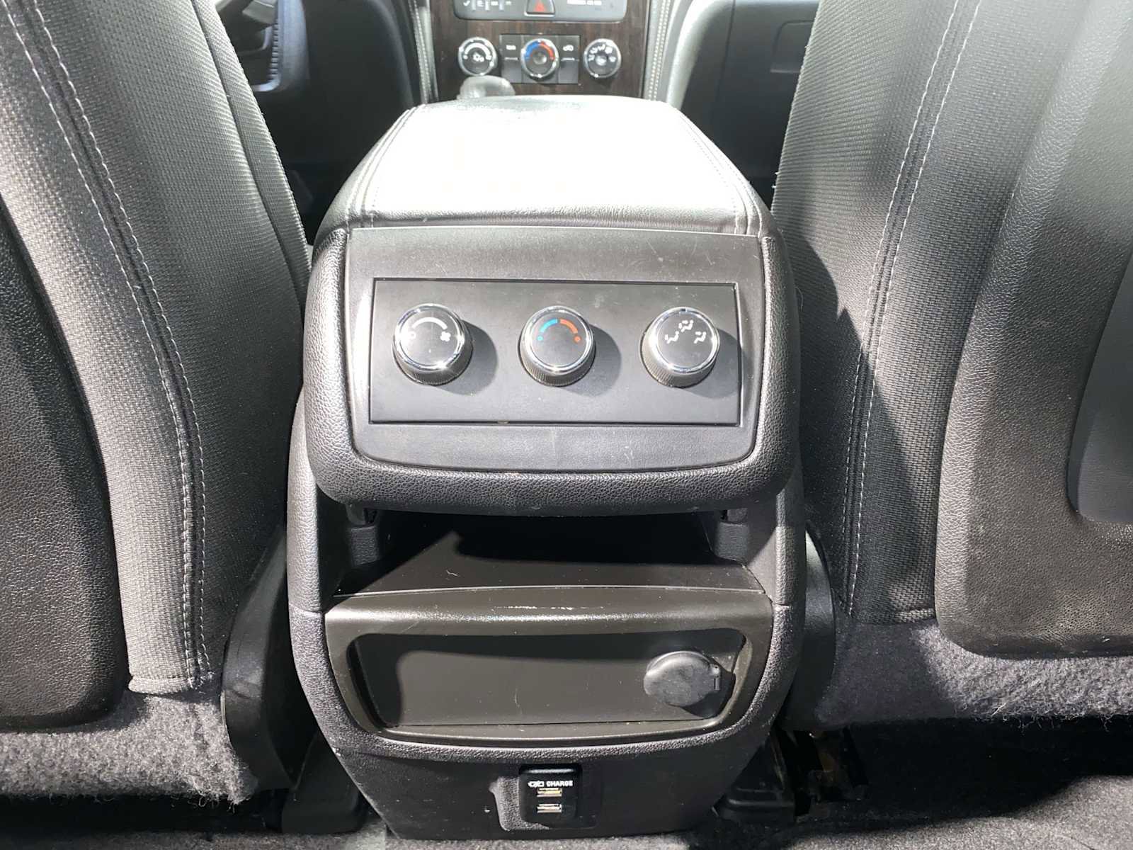 Used 2016 Chevrolet Traverse LT w/ Style and Technology Package image 24