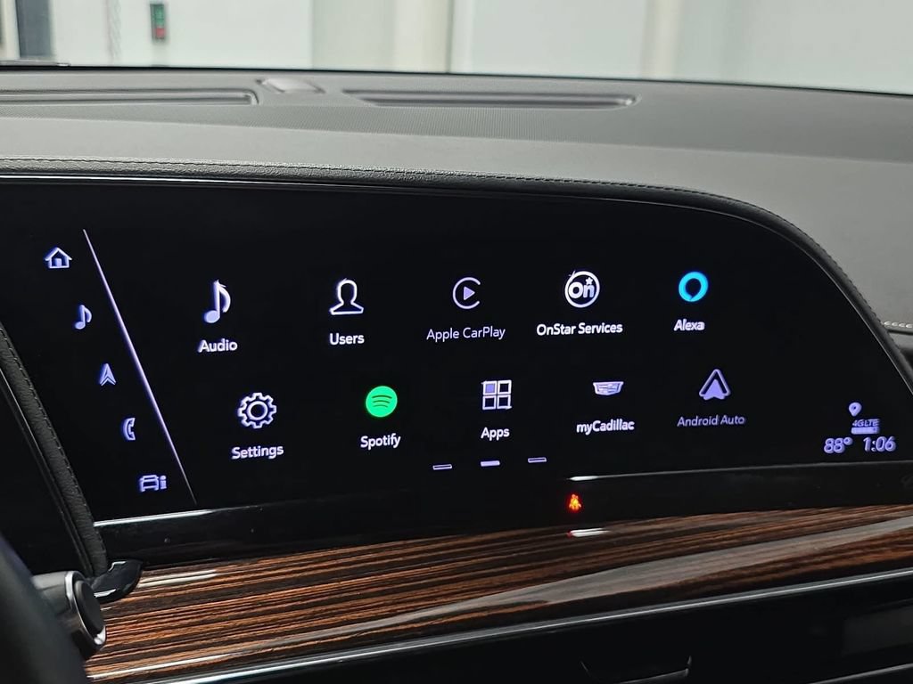 Used 2023 Cadillac Escalade ESV Luxury AWD/4WD image 16