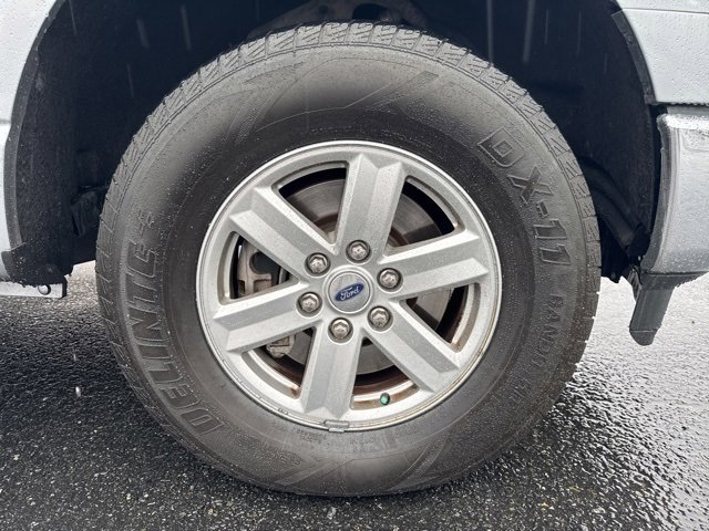 Used 2021 Ford F150 XLT image 3