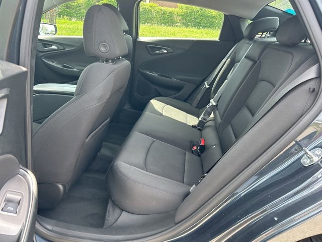 Used 2021 Chevrolet Malibu LT FWD image 6