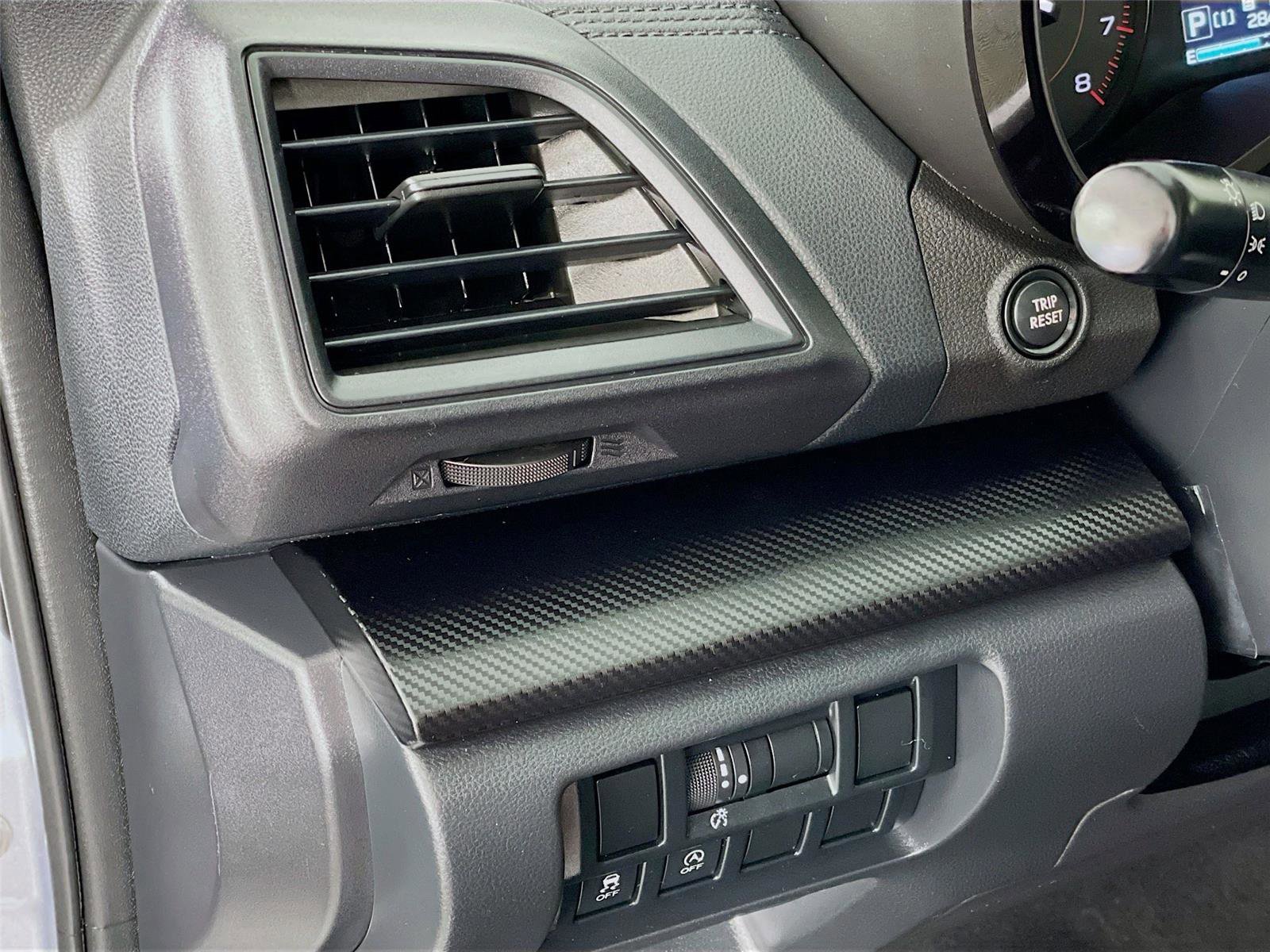 Certified 2023 Subaru Crosstrek 2.0i image 13