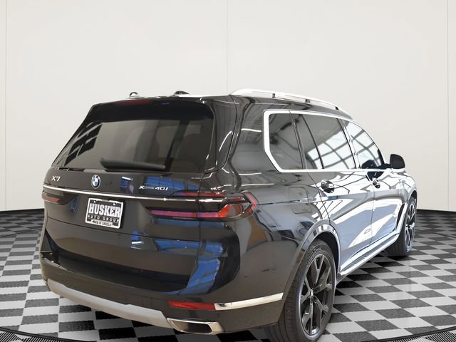 Used 2024 BMW X7 xDrive40i AWD/4WD image 4