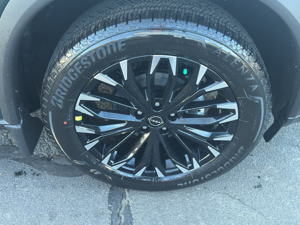 New 2026 Nissan Rogue Dark Armor image 9