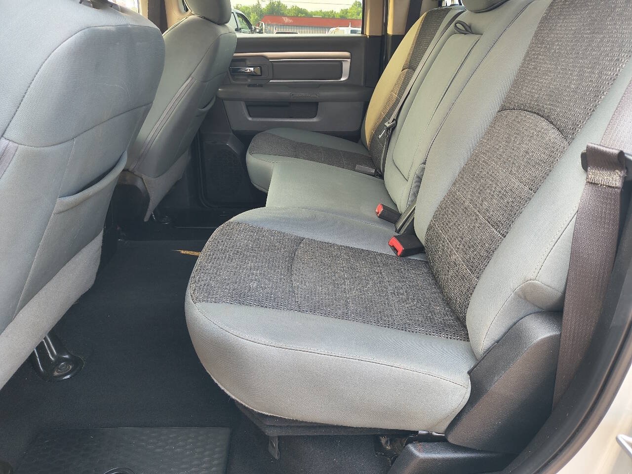 Used 2018 RAM 2500 Outdoorsman AWD/4WD image 18