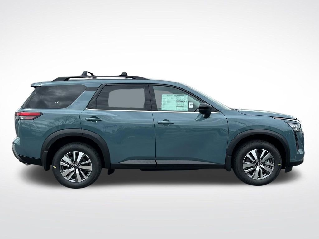 New 2026 Nissan Pathfinder SL AWD/4WD image 6