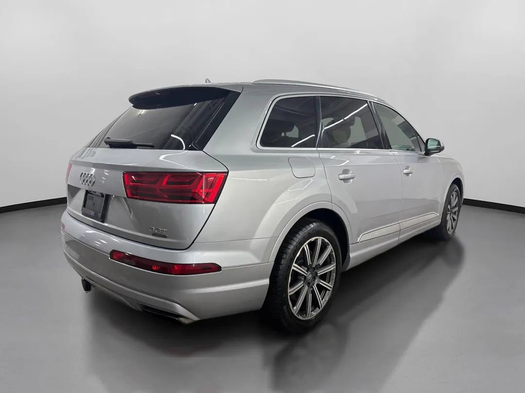 Used 2017 Audi Q7 3.0T Premium Plus w/ Premium Plus Package image 10
