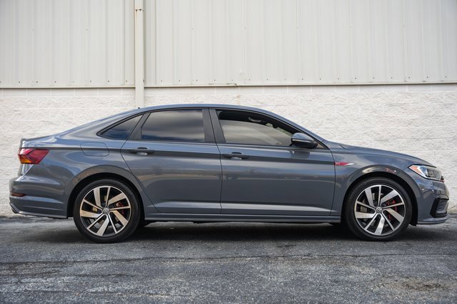 Used 2019 Volkswagen Jetta GLI Autobahn image 4