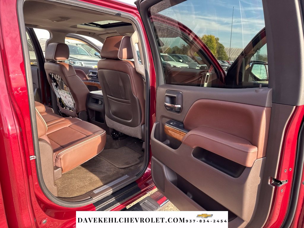 Used 2015 Chevrolet Silverado 1500 High Country w/ High Country Premium Package AWD/4WD image 24