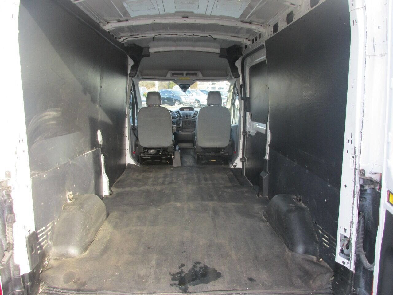 Used 2018 Ford Transit 250 148 Medium Roof image 27